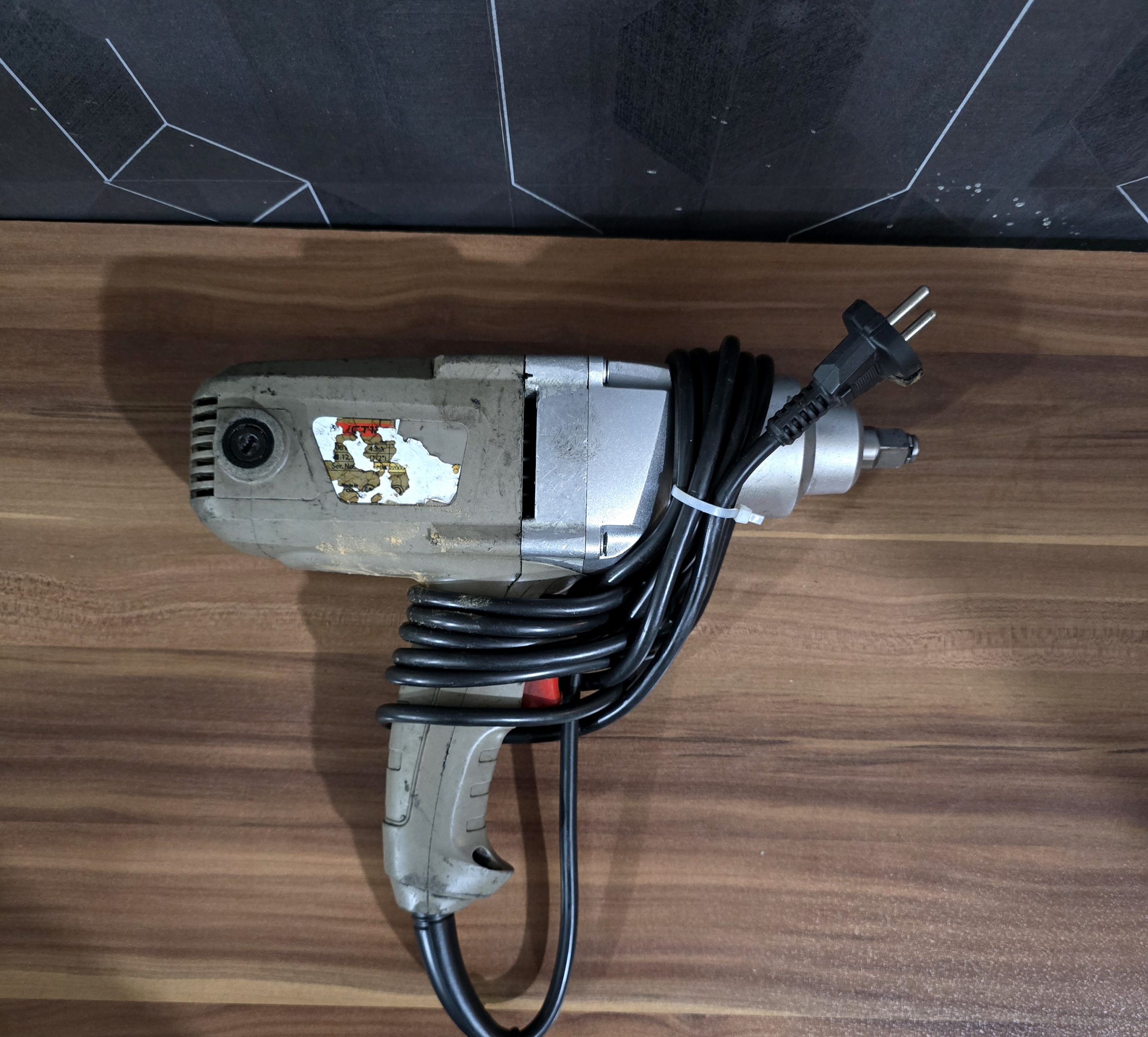 بکس برقی کرون مدل CT12018